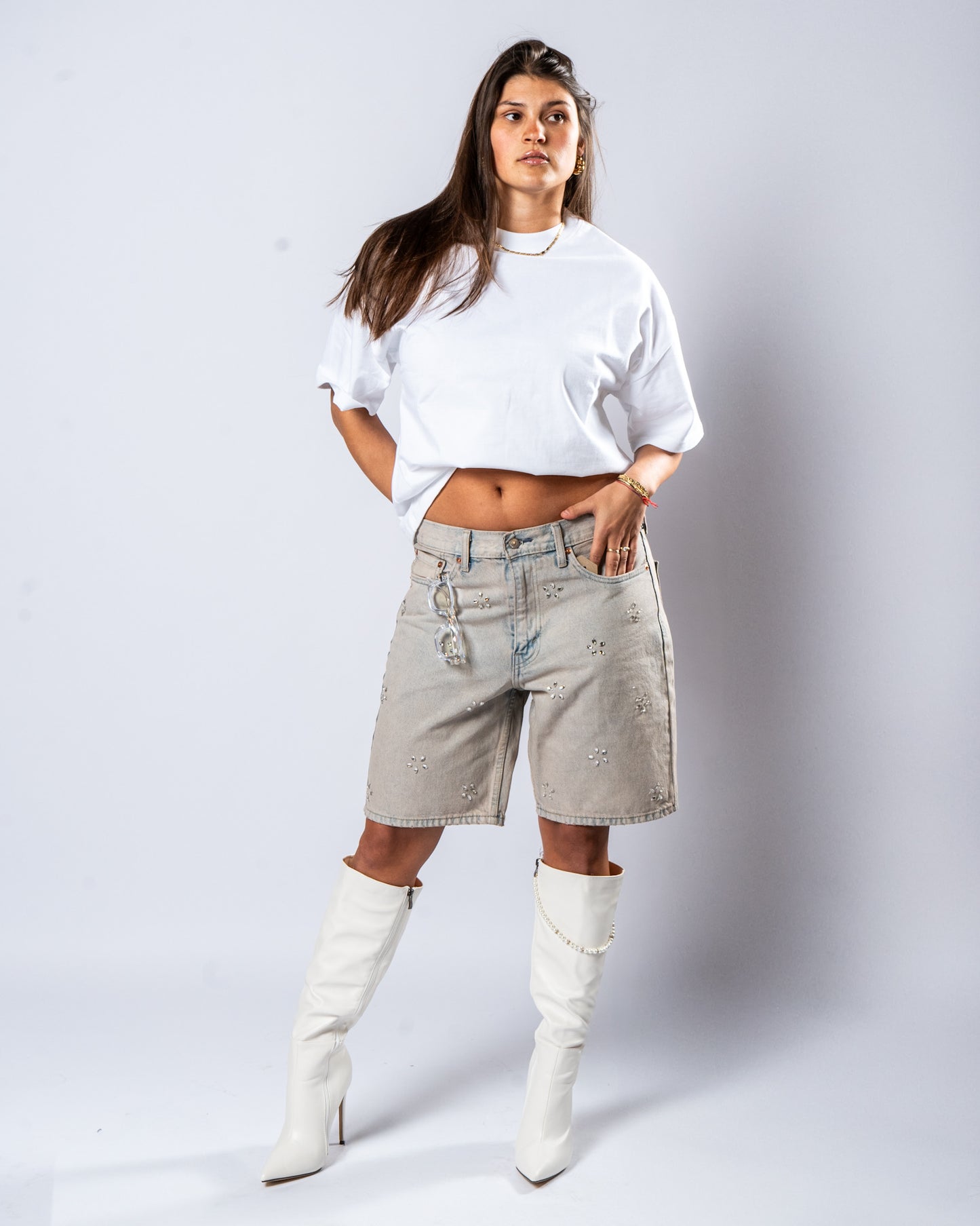 NEW LEVI’s SHORT RHINESTONE ( UNISEX)