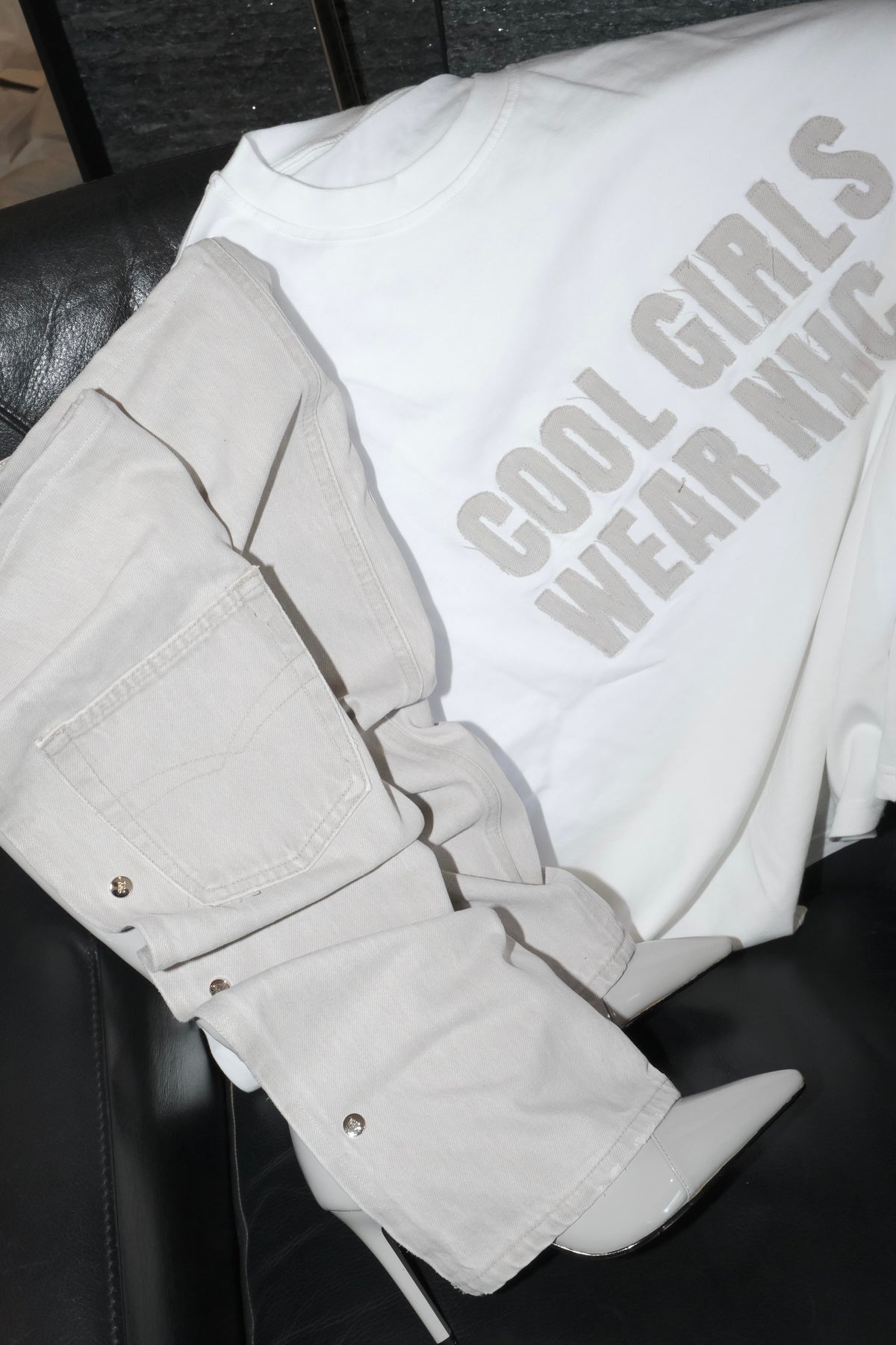 GREY DENIM