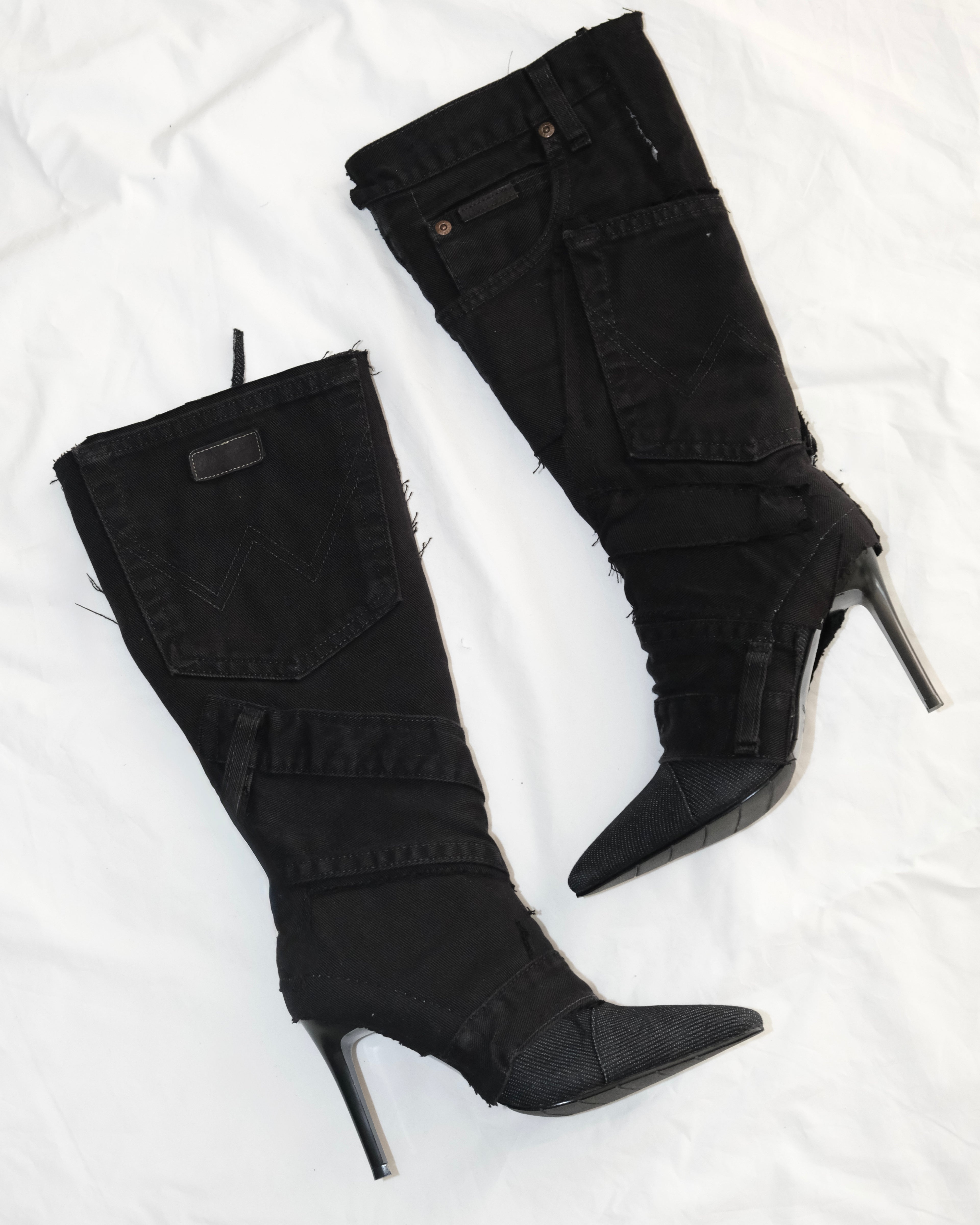 BLACK DENIM 36