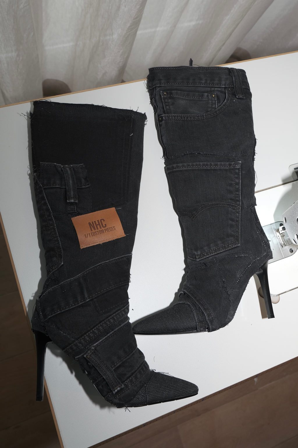 BLACK DENIM 36.5 (Pre made)