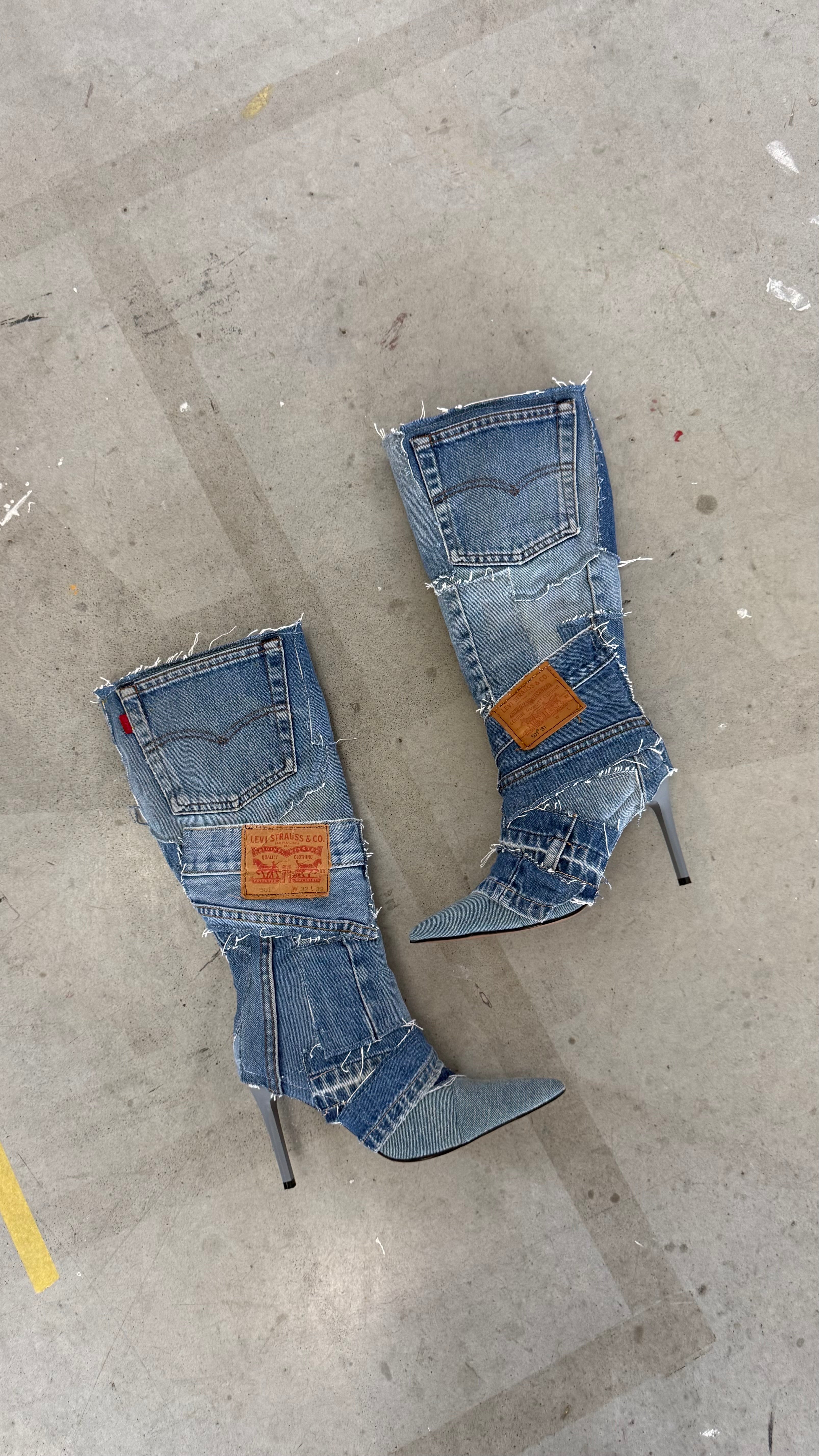 BLUE DENIM 38