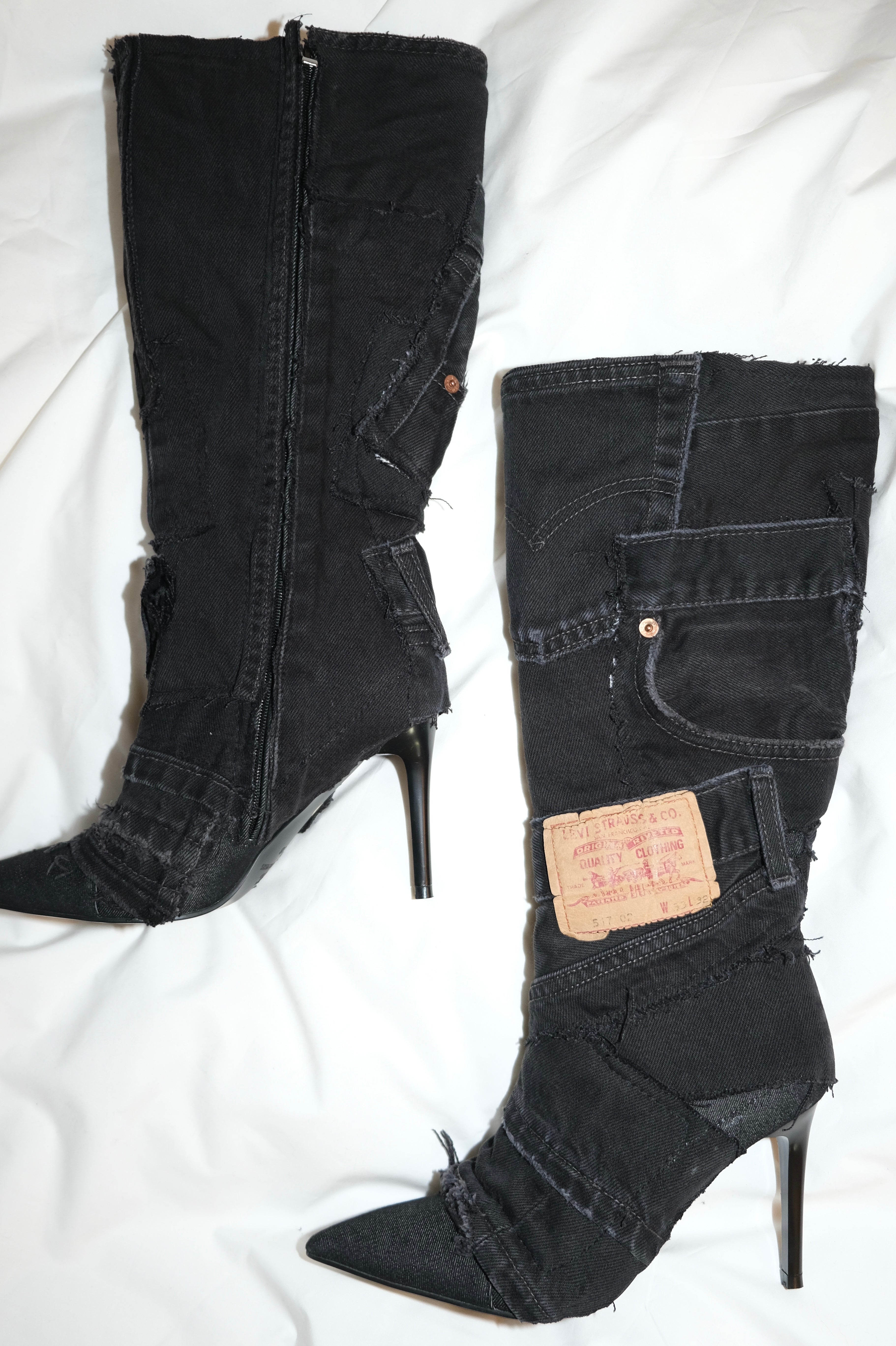 BLACK DENIM 38