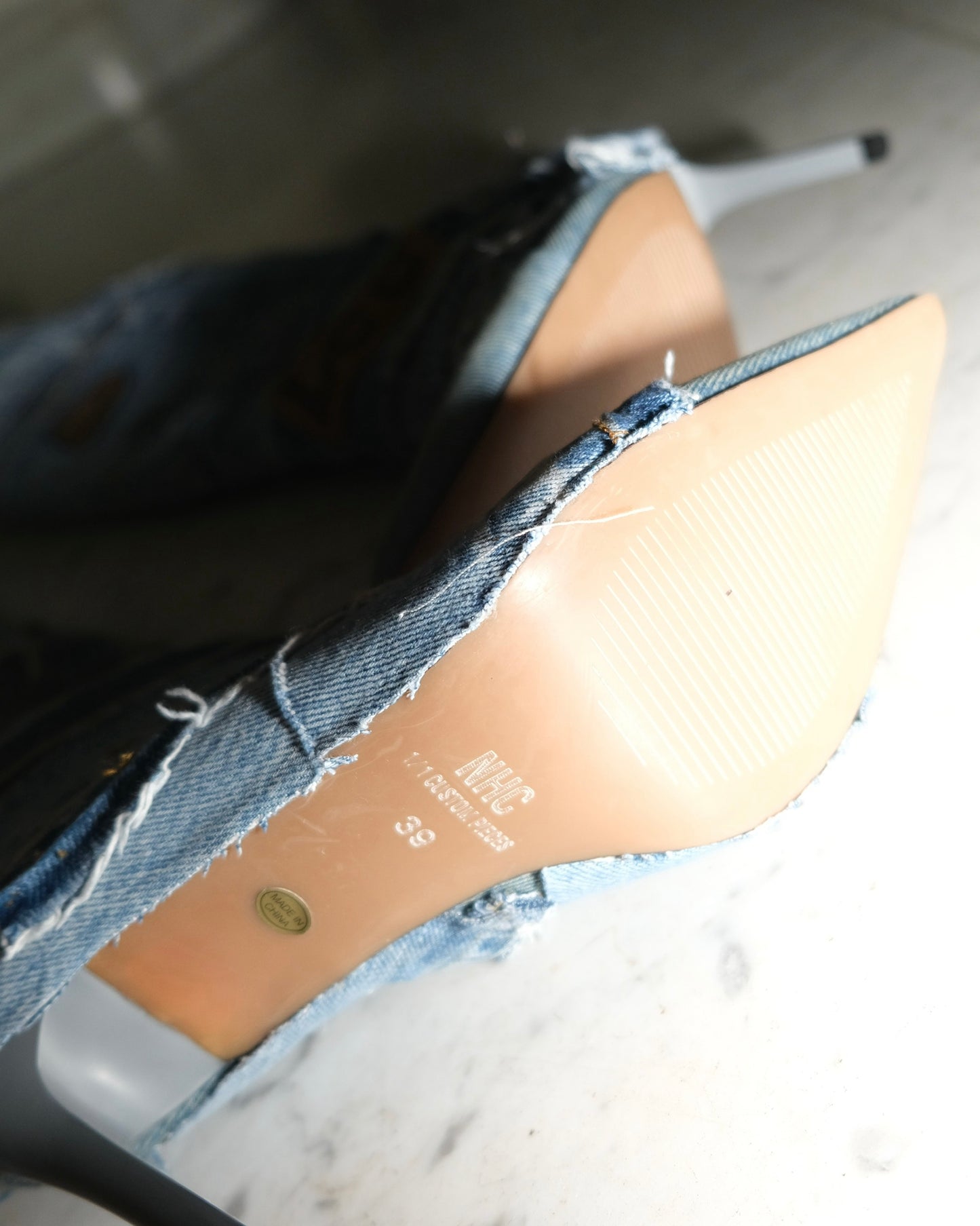 BLUE DENIM 39