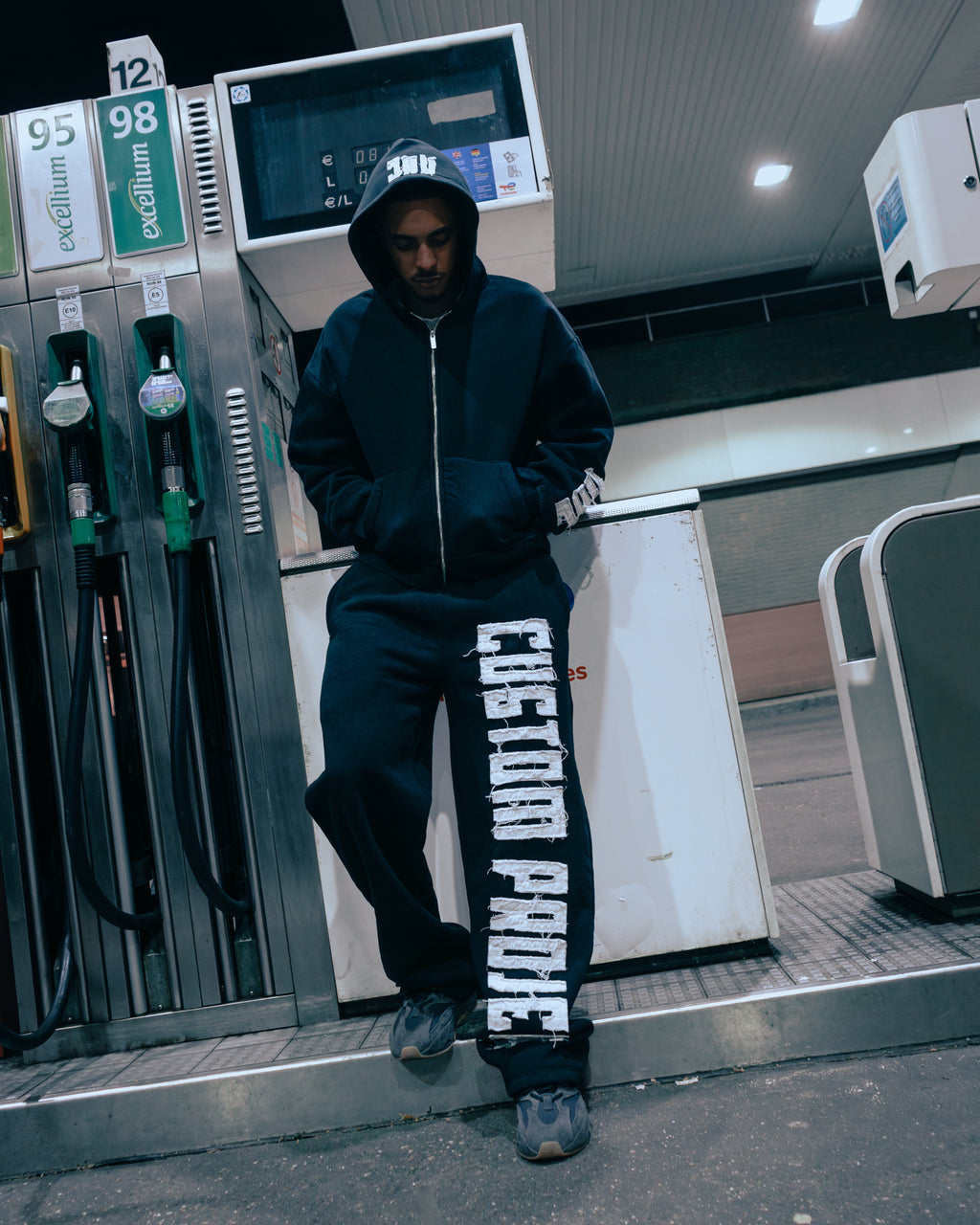 CUSTOM PROJECT TRACKSUIT